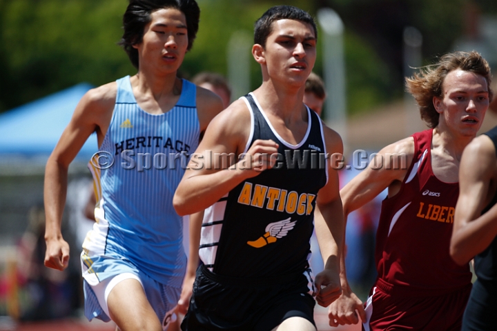 2014NCSTriValley-141.JPG - 2014 North Coast Section Tri-Valley Championships, May 24, Amador Valley High School.